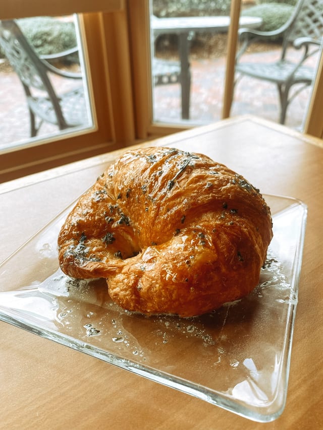 Toasted Croissant.